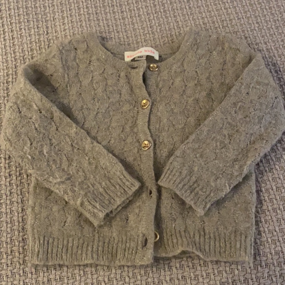 Girls sweater